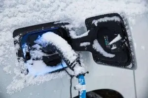 3 Tips for Electric Cars to Improve Driving Range in Winter.