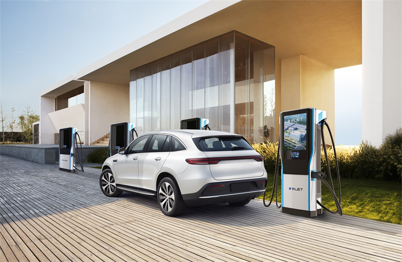 Plug In and Check In: Why Hotels with EV Charging Attract More Guests and Boost Bookings