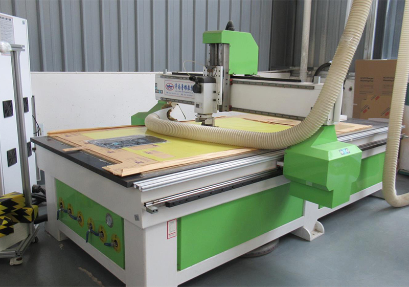 Charging cabinet cnc cutting